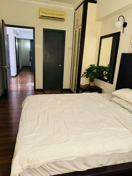 Luxury Room Minutes From Klcc Kuala Lumpur Apartment